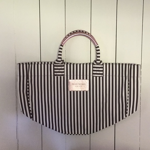 henri bendel Handbags - Henri Bendel Large Canvas Tote